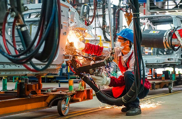 Kinh tế Việt Nam tiếp tục phục hồi mạnh mẽ