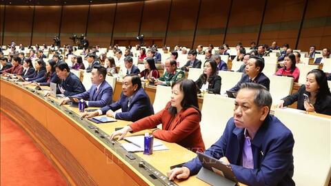 Tập trung thúc đẩy tăng trưởng với mục tiêu đạt 8% trở lên