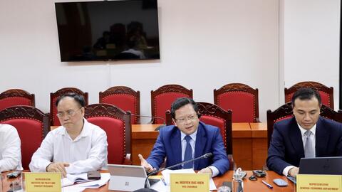Phó Trưởng Ban Chính sách, chiến lược Trung ương Nguyễn Đức Hiển tiếp Đoàn Điều IV của Quỹ Tiền tệ quốc tế