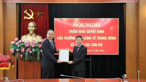 Hội nghị triển khai Quyết định của Trưởng Ban Kinh tế Trung ương về công tác cán bộ