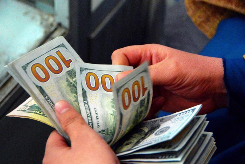 Giá USD tăng nhanh