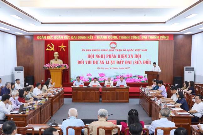 Sửa đổi Luật Đất đai: Cần giải quyết hài hòa quan hệ giữa người sử dụng đất, Nhà nước và nhà đầu tư - Ảnh 2