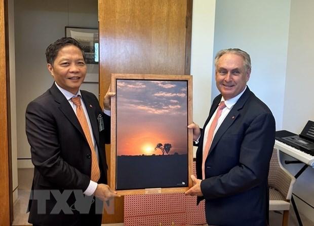 Doan Dai bieu Cap cao Dang Cong san Viet Nam lam viec tai Australia hinh anh 2