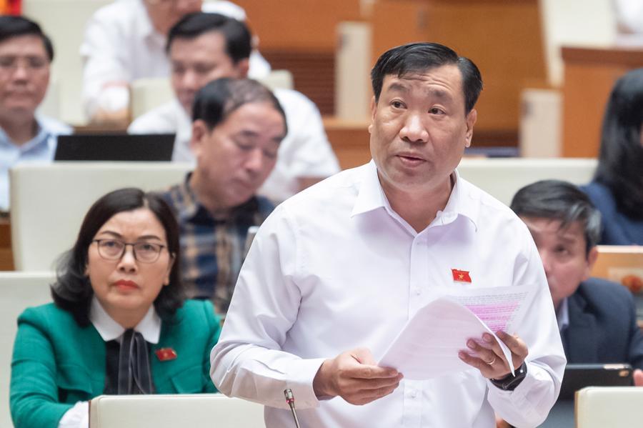 Đại biểu Thạch Phước B&igrave;nh, Đo&agrave;n Đại biểu Quốc hội tỉnh Tr&agrave; Vinh.
