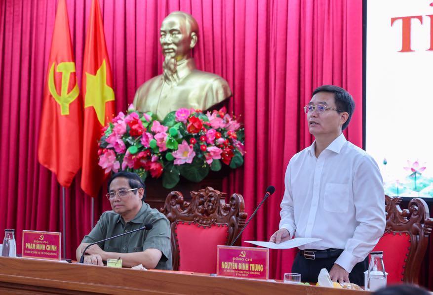 Bí thư Tỉnh ủy Đắk Lắk Nguyễn Đình Trung phát biểu tại cuộc làm việc - Ảnh: VGP